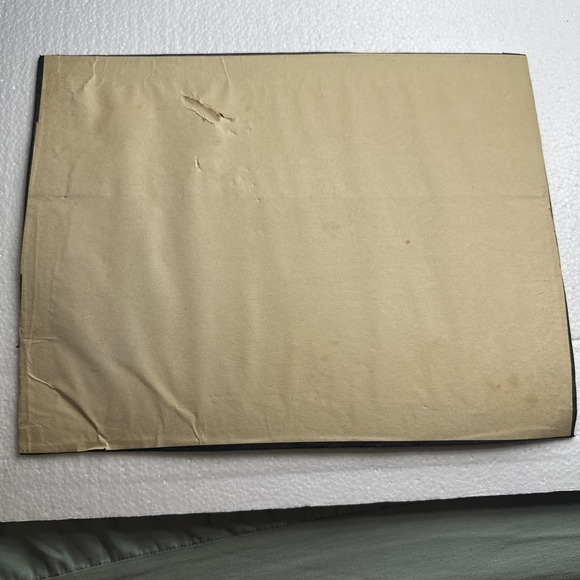 Set of 2 Banana Leaf African Art 1 Giraffe 1 Elephant Approximately 9.5 X 12.5 - Picture 10 of 10